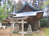 どん山（亀岡神社）の写真です。